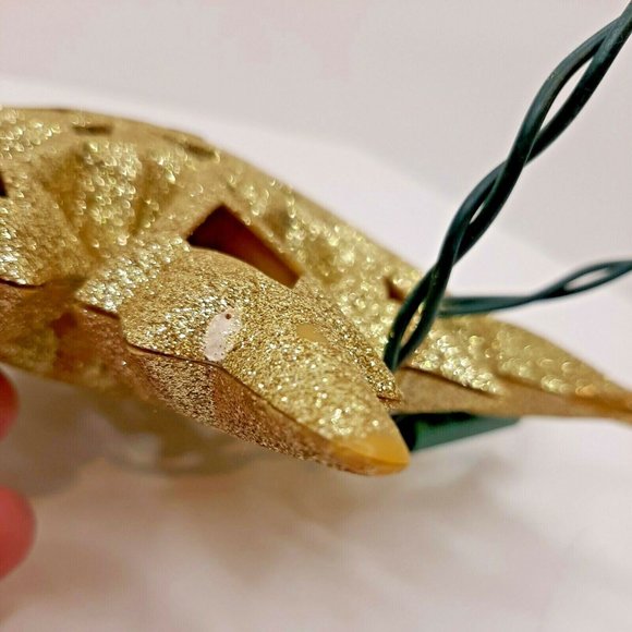 STAR CHRISTMAS Lights Up GOLD Tree Topper Window Decor Sparkles Tested Works EUC - Picture 6 of 12